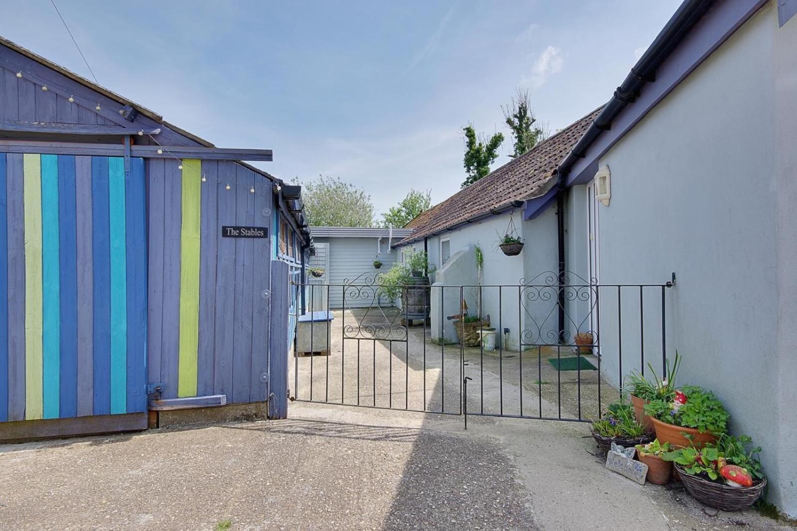 Hilltop Farm Sturminster Newton Exterior foto